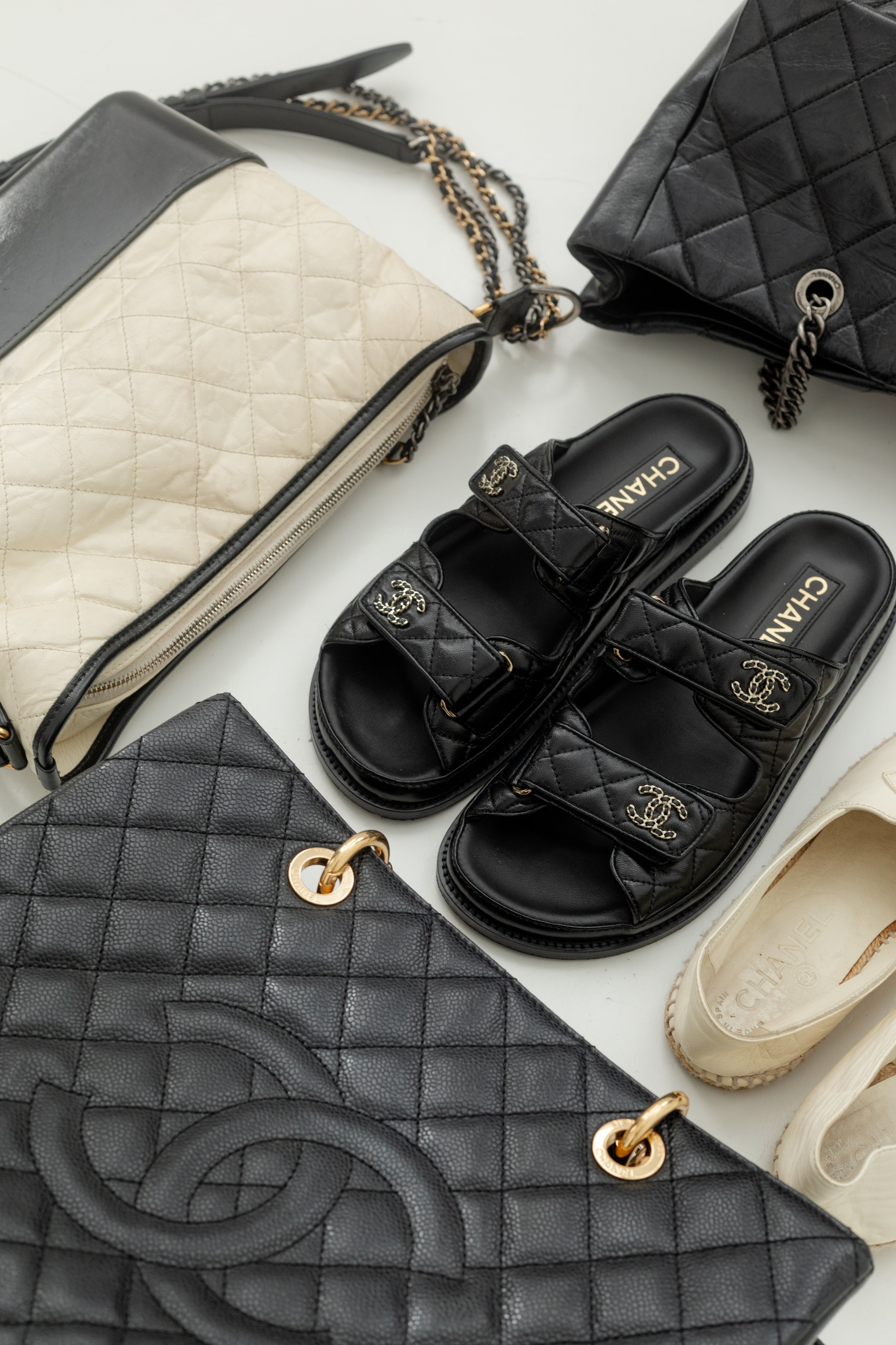 slider image slider_item_hMMEUG