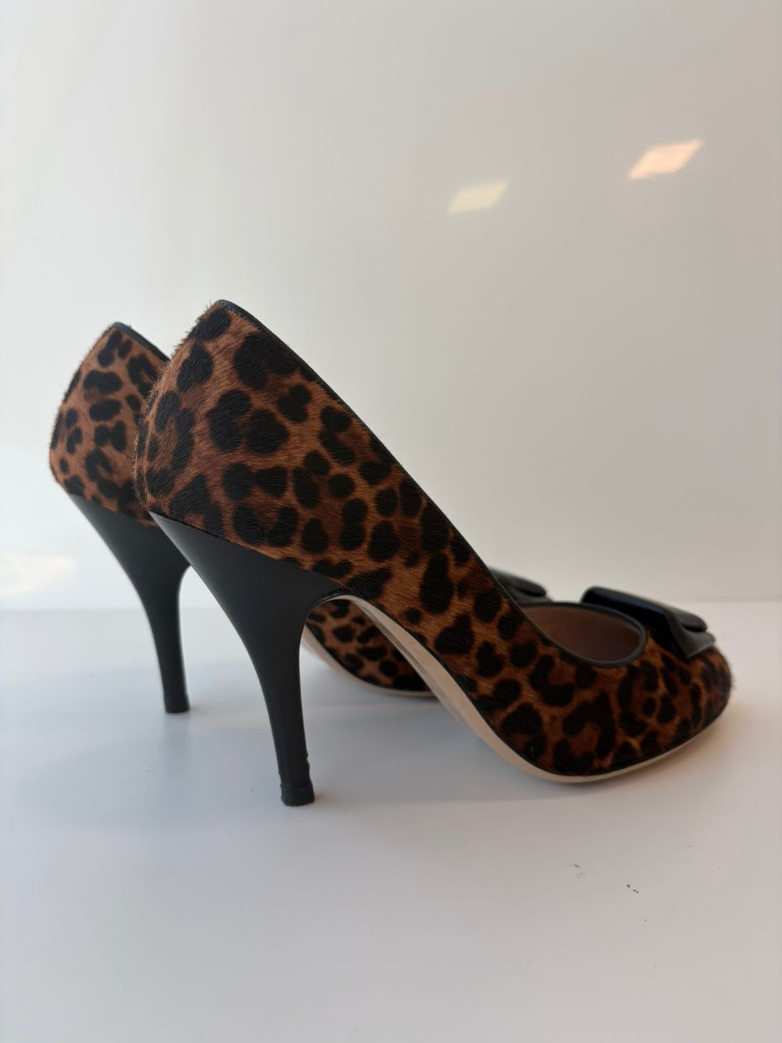 Salto Animal Print Salvatore Ferragamo TAM 37,5BR