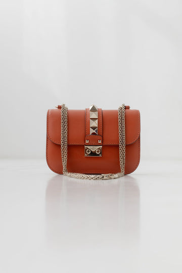 Bolsa Valentino Rockstud Glam Lock Laranja