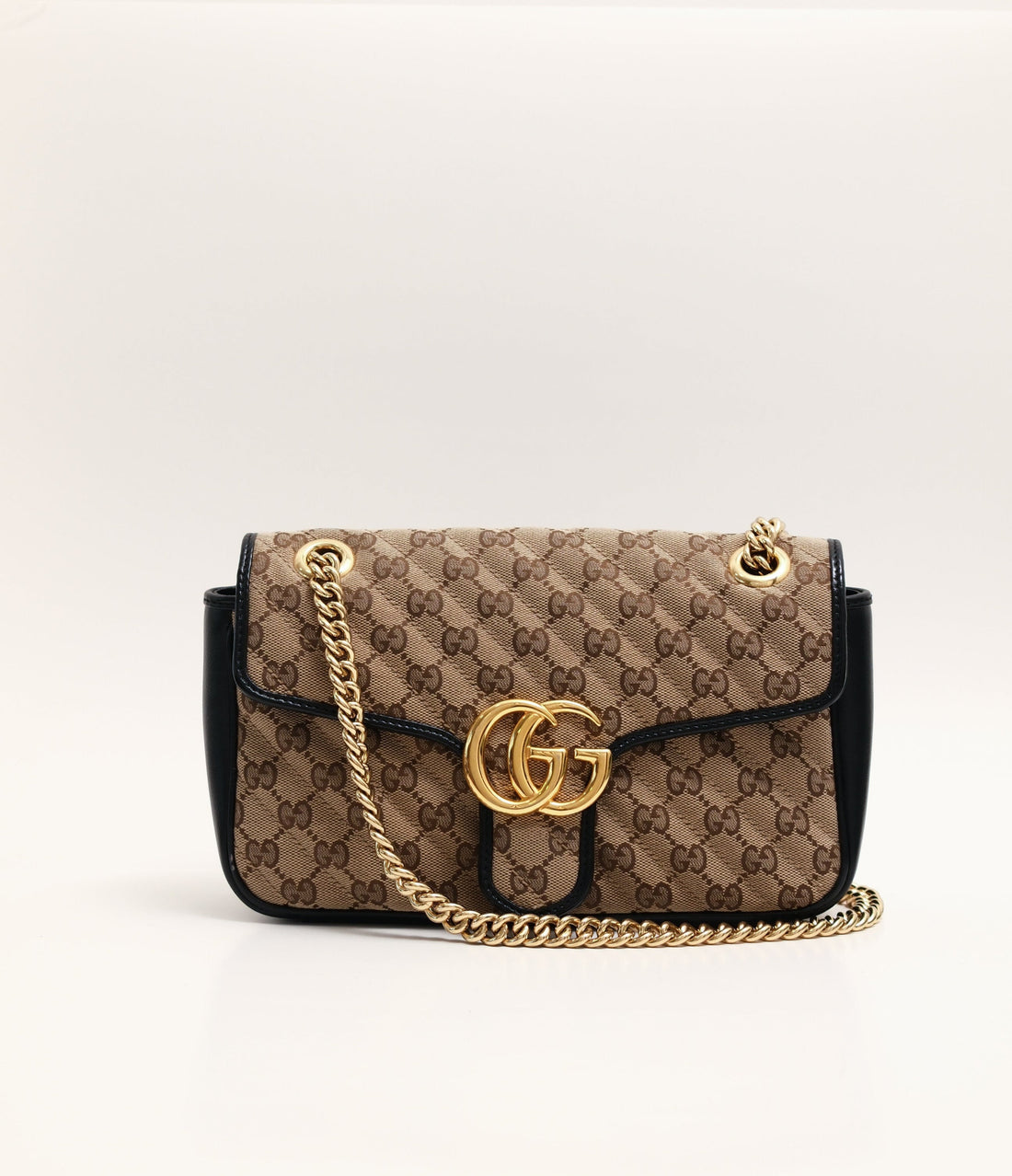 Gucci GG Marmont Shoulder Bag