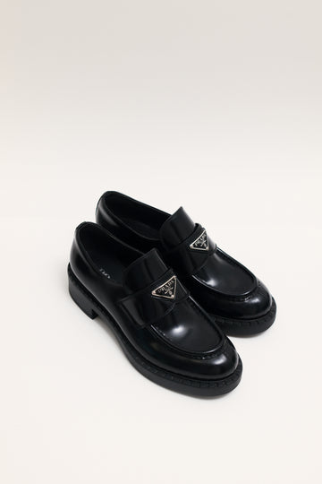 Loafer Prada em Couro TAM 36BR