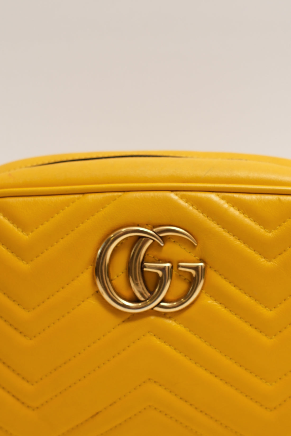 Gucci GG Marmont Camera Bag