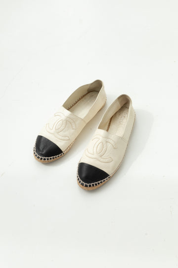 CHANEL Leather Espadrilles tam 35 BR