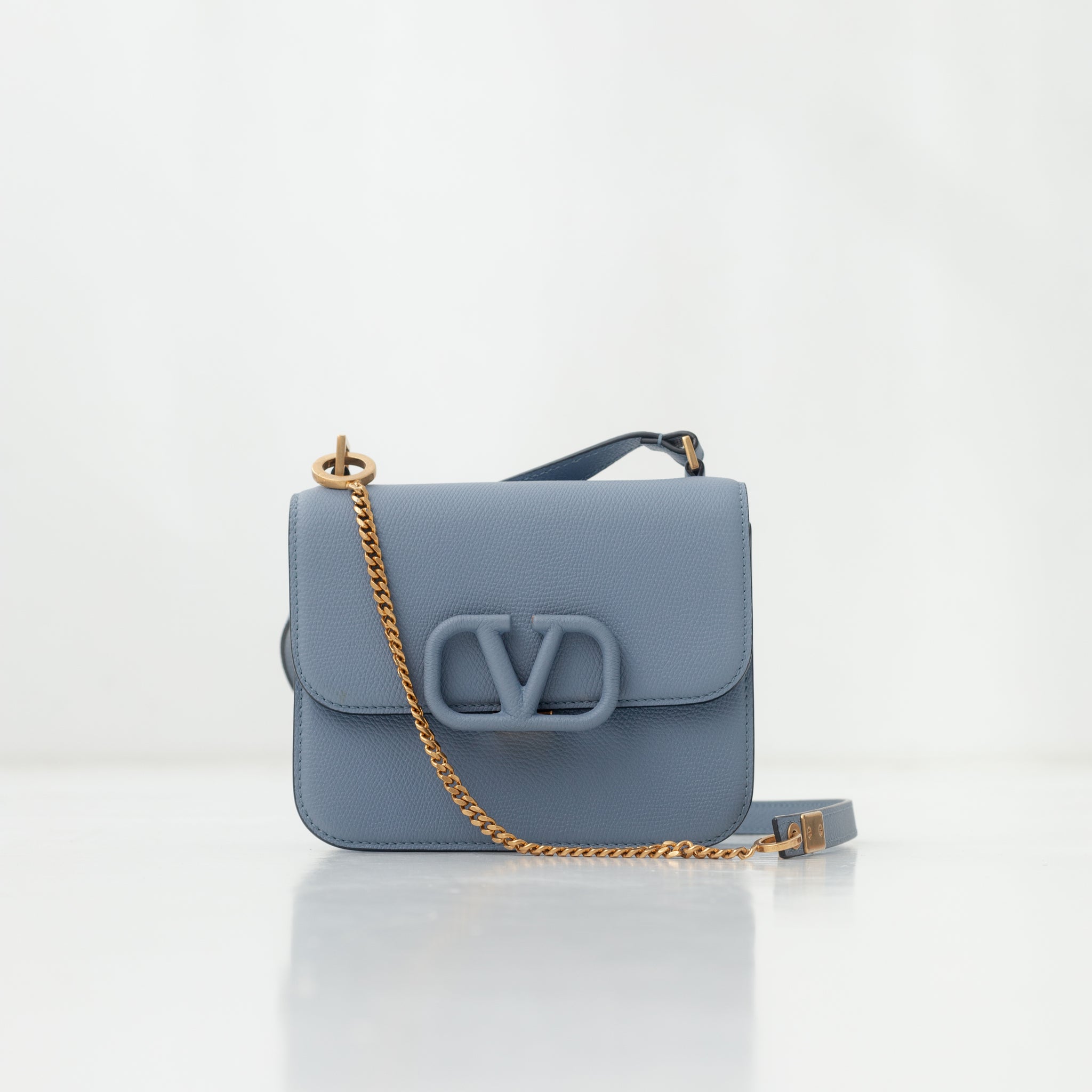 Bolsa de Ombro Valentino Garavani Grainy Calfskin Small VSling