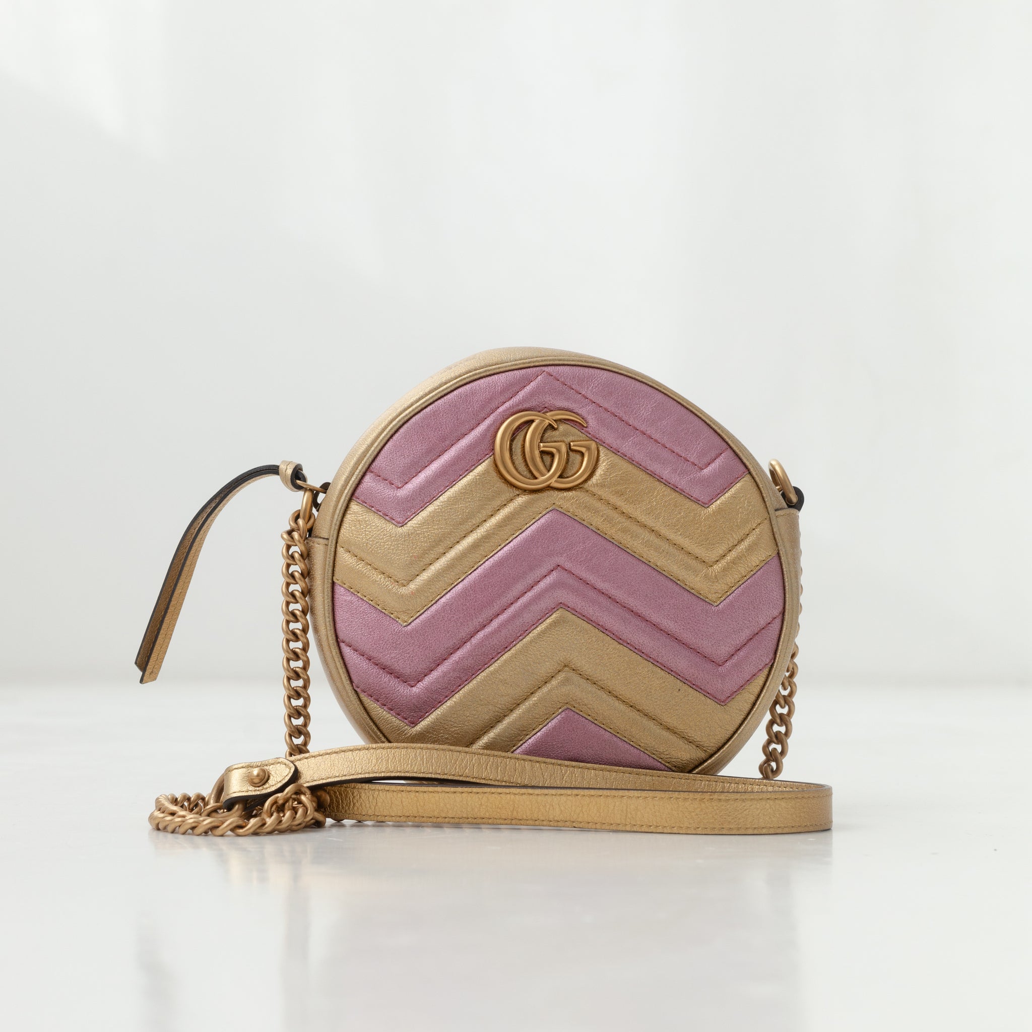 Bolsa Transversal Redonda Gucci Gold GG Marmont