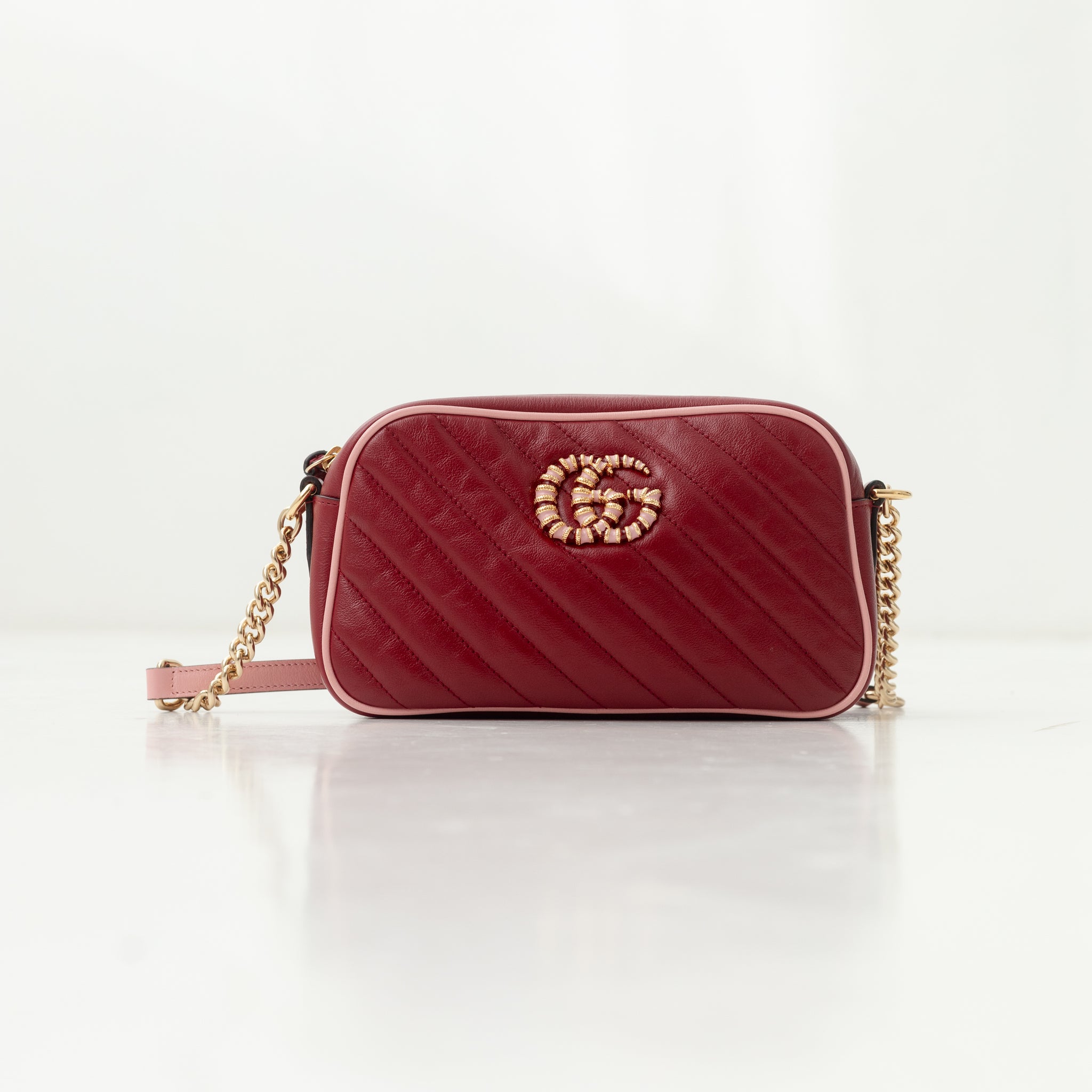Bolsa de Ombro Gucci GG Marmont de Couro Vermelho