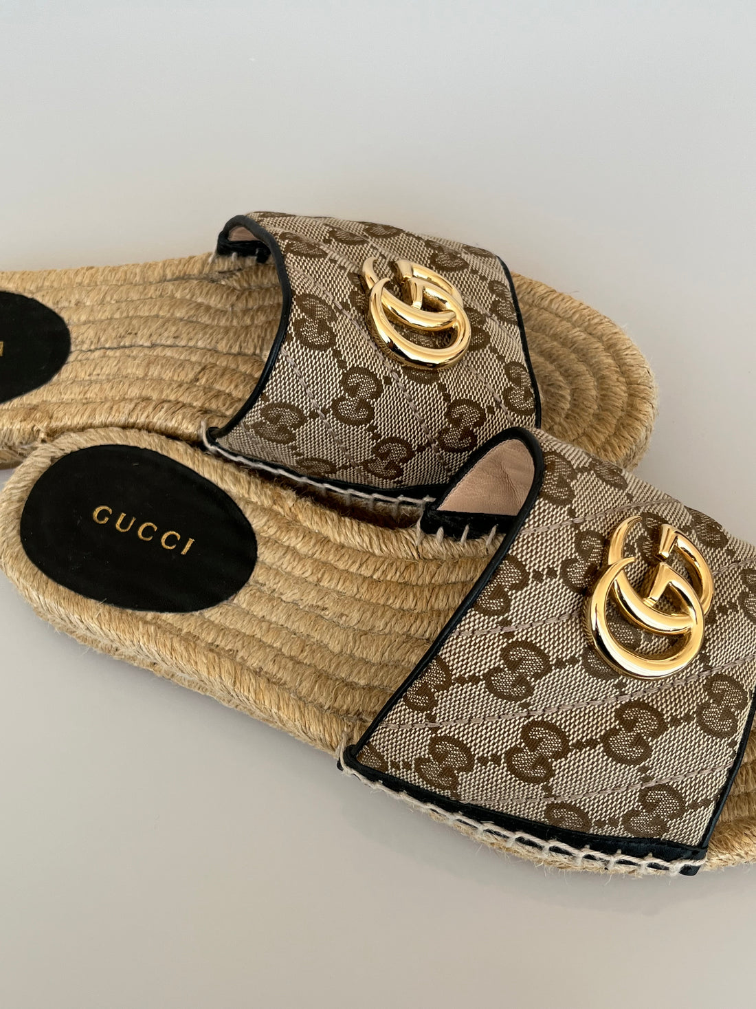 Sandália Gucci espadrille slide GG 37 1/2 EU