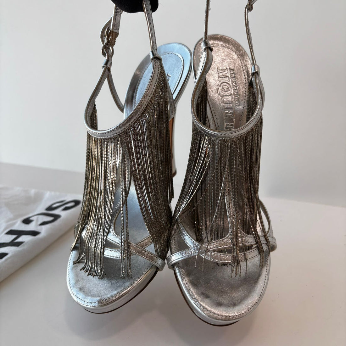 Sandália Alexander McQueen Amelie/Charleston Sandal