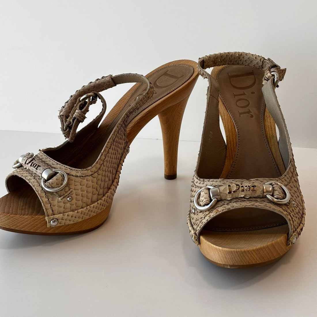 Sandália Slingback Christian Dior Python 35 BR