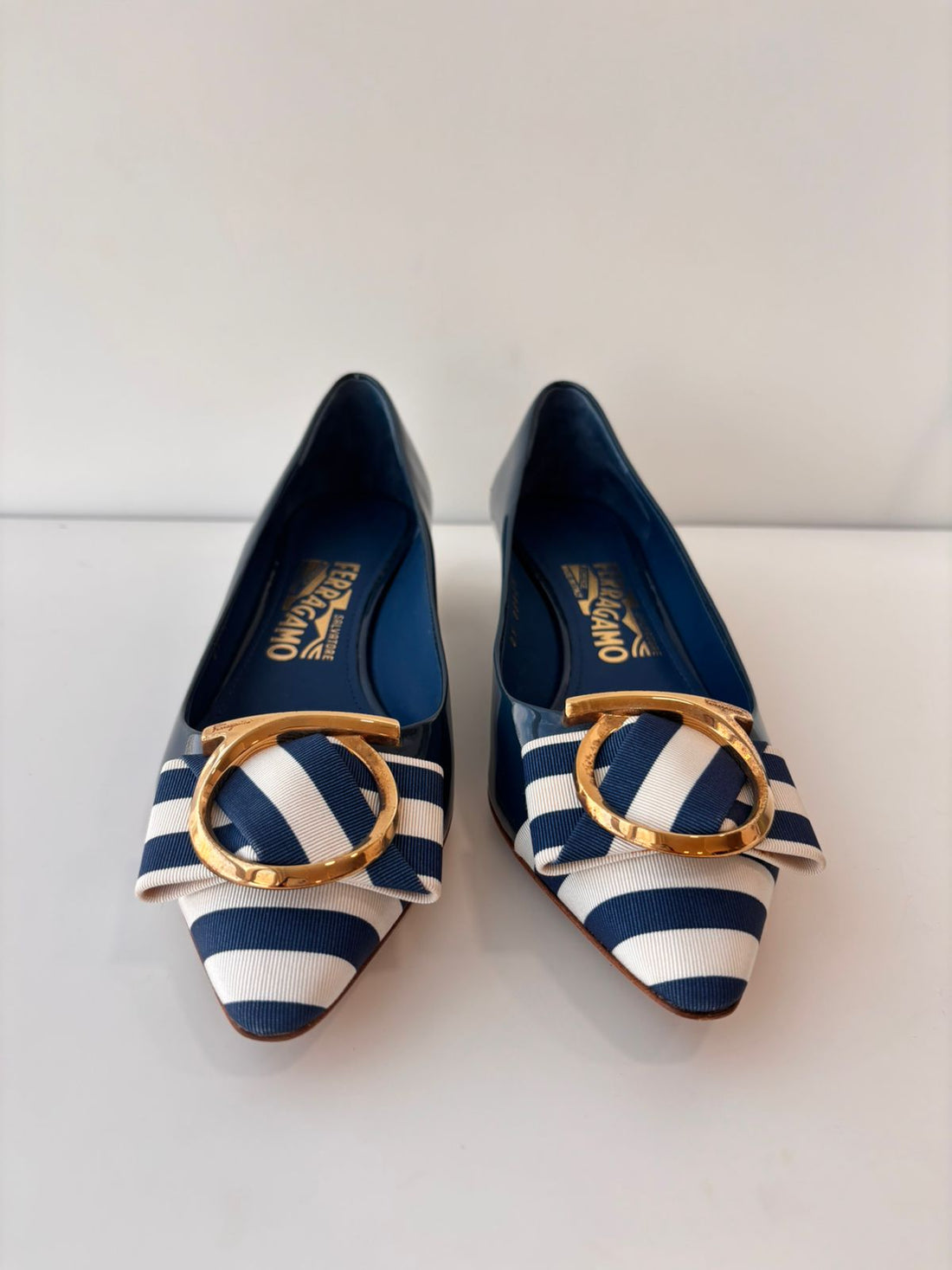 Salvatore Ferragamo Ezia 36 BR