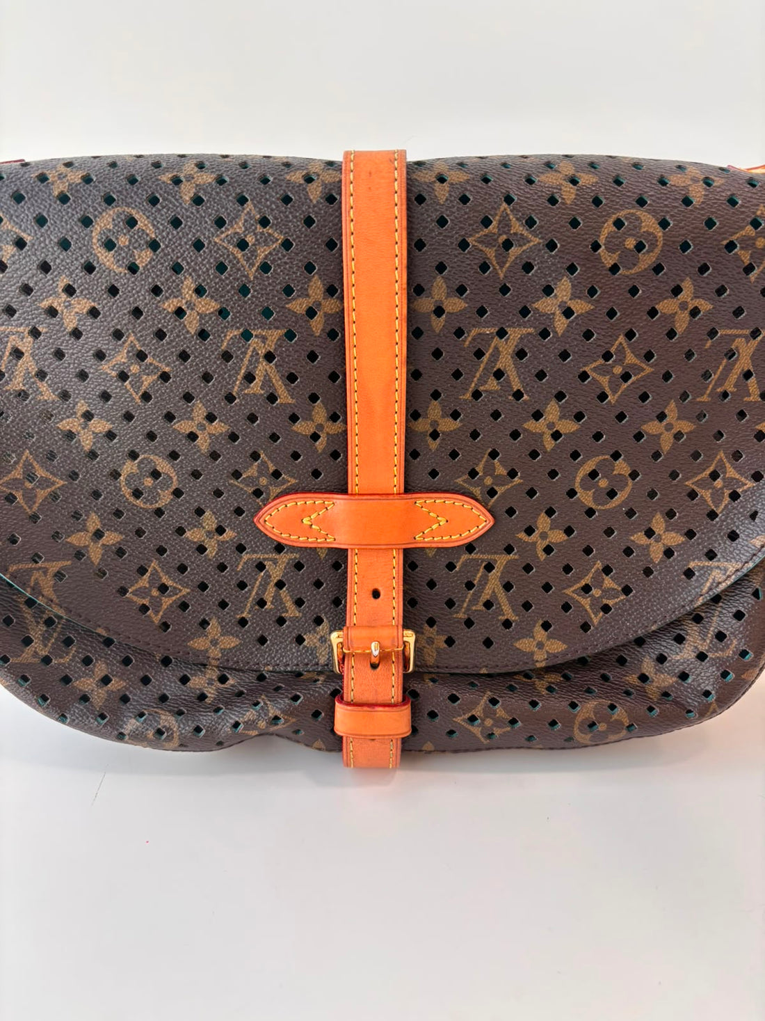 Louis Vuitton Flore Saumur 30