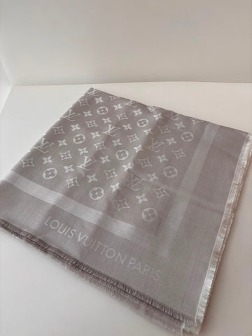Xale Louis Vuitton Monogram