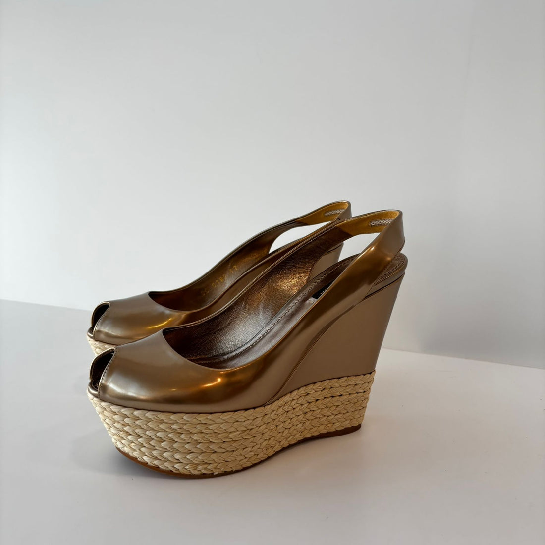 Lagoon Raffia Wedge Slingback Louis Vouitton 35 BR