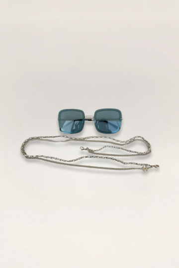Chanel Square Blue Sunglasses com Corrente